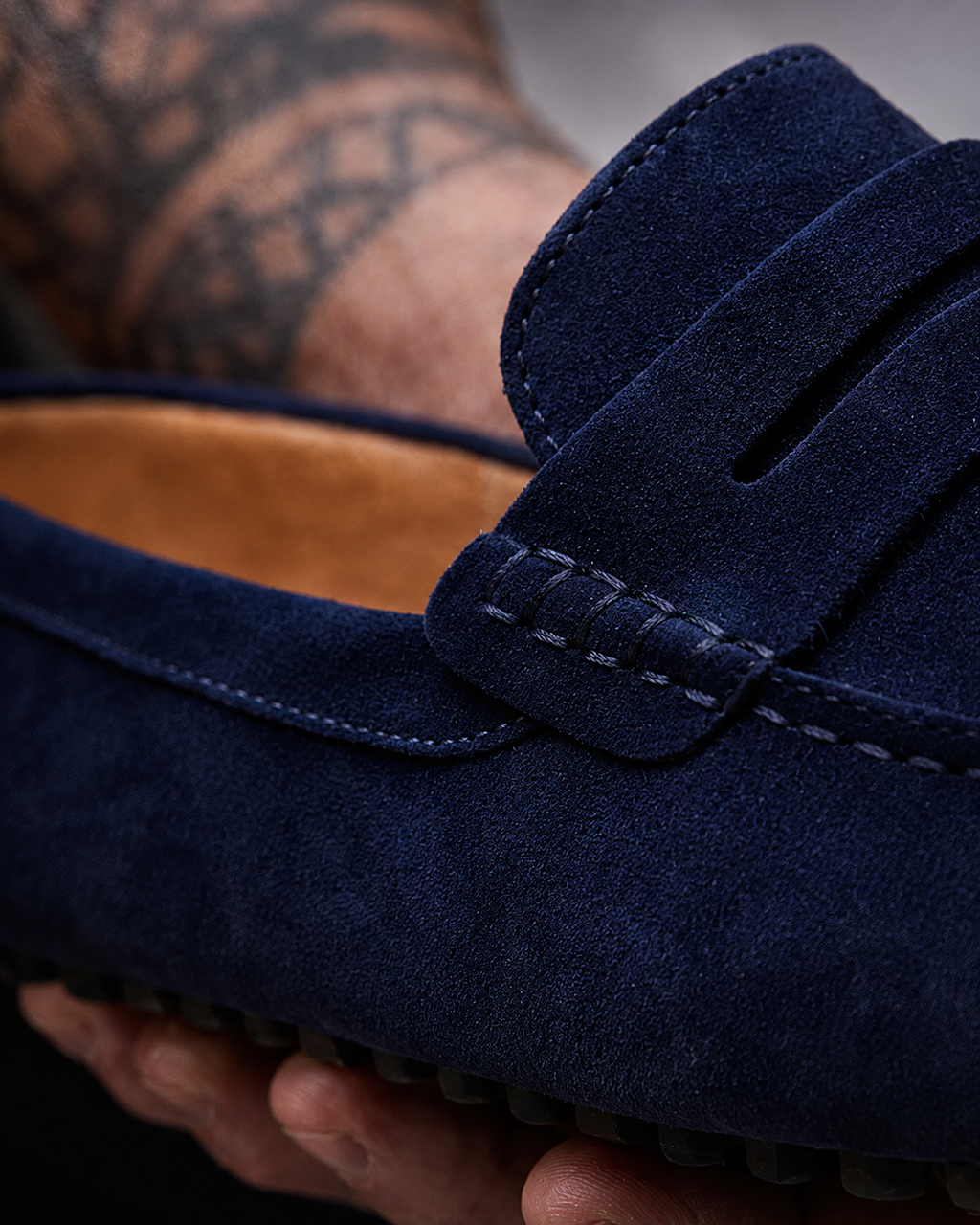 MONTCLAIR SUEDE
